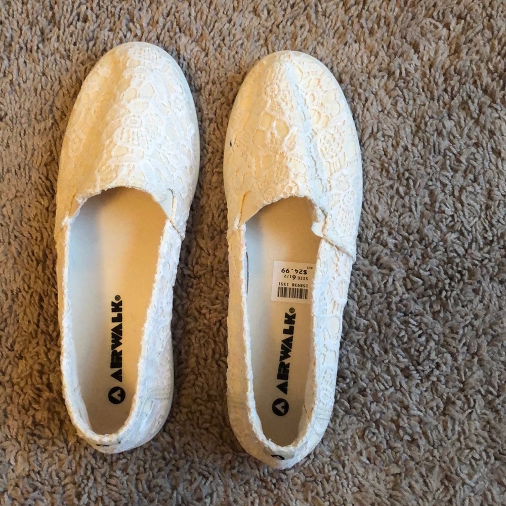 Vanilla Slip ons